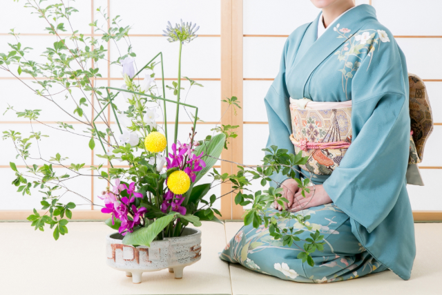Flower Arrangement (Ikebana/Kadou)